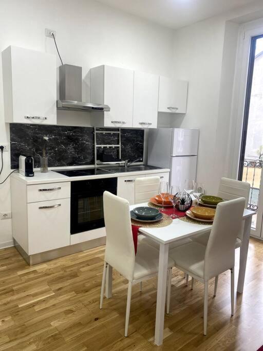 Milano Centrale Cozy Aparment Free Wifi Apartment ภายนอก รูปภาพ