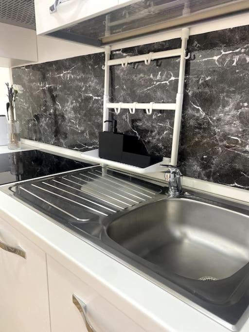 Milano Centrale Cozy Aparment Free Wifi Apartment ภายนอก รูปภาพ