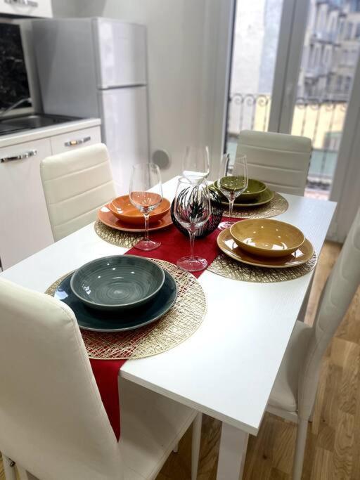 Milano Centrale Cozy Aparment Free Wifi Apartment ภายนอก รูปภาพ